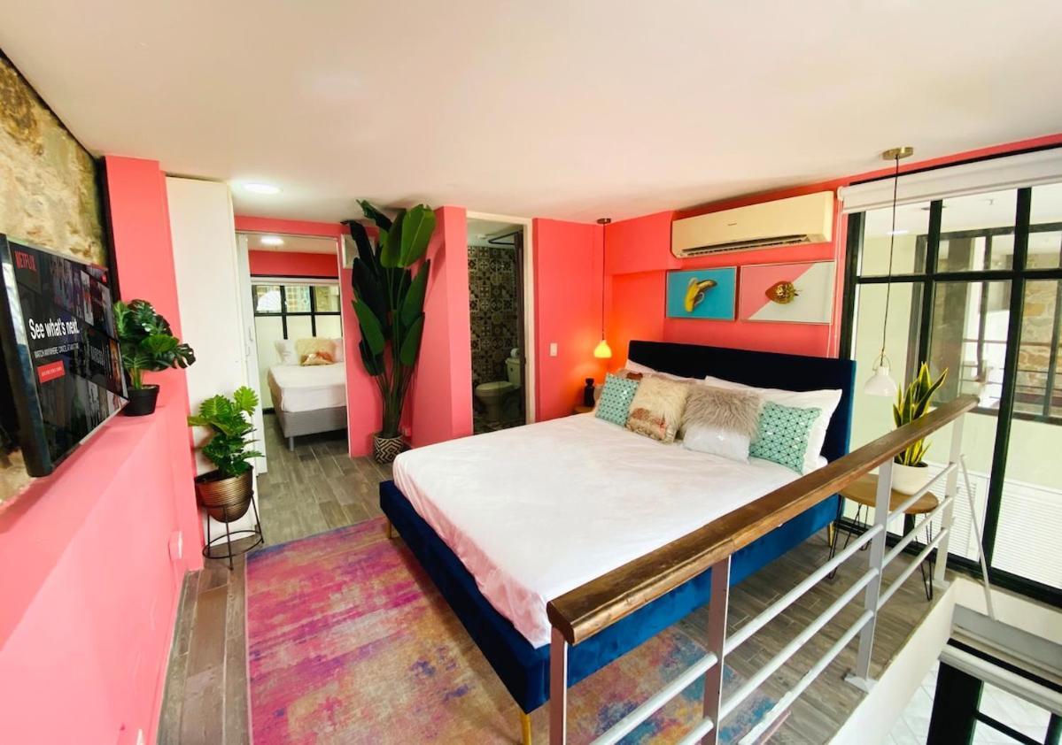 Amazinn Places Casco Viejo Pink Desing And Pool IX Panama  Extérieur photo
